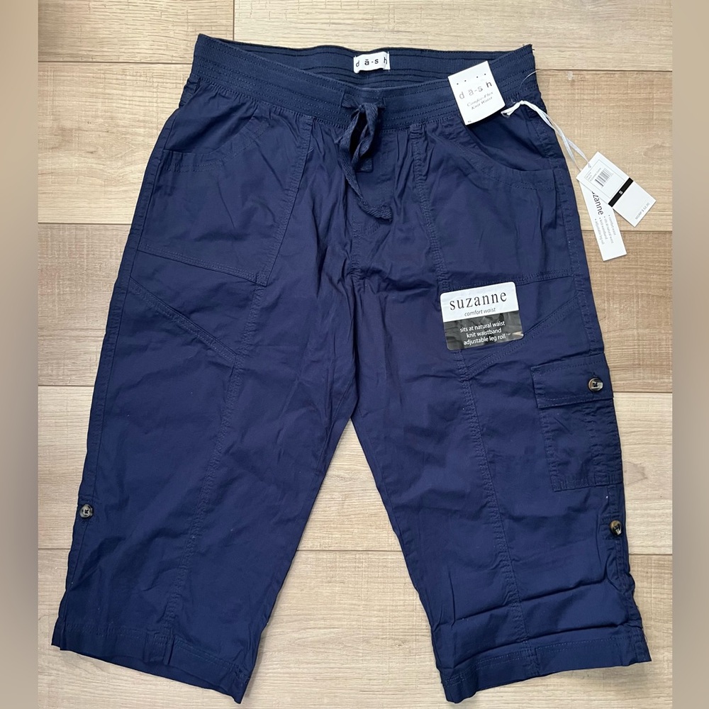 Womens Navy Capris